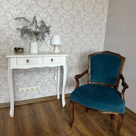 1Кім В Центрі,Вул.Набережна Rivne Extérieur photo